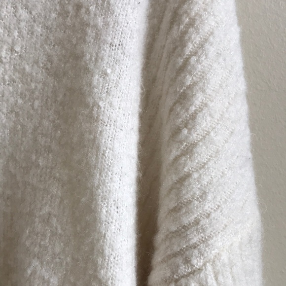 Dynamite Cozy turtle neck sweater - Picture 3 of 3